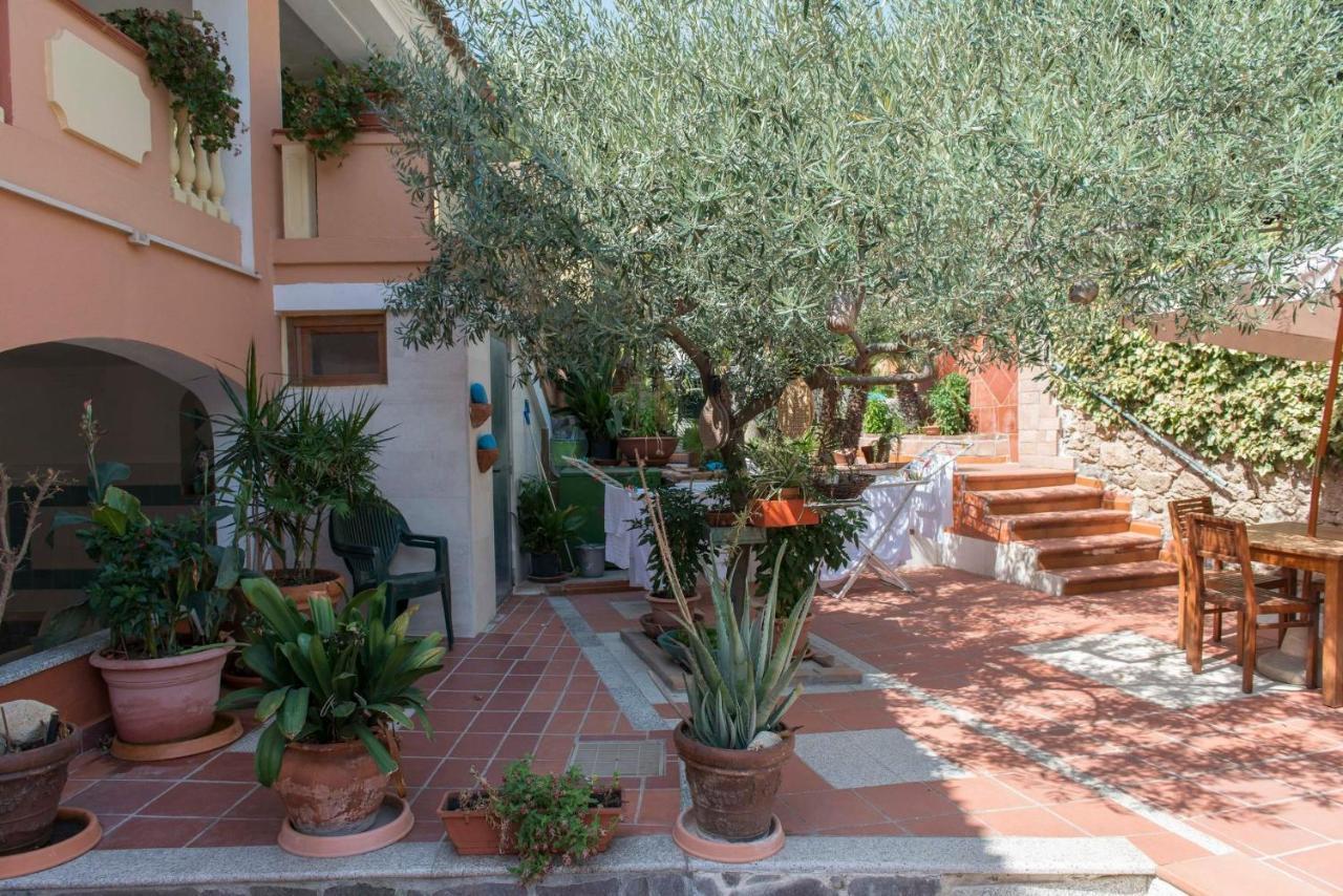 Ferienwohnung Casa A&M 2 Onifai Exterior foto